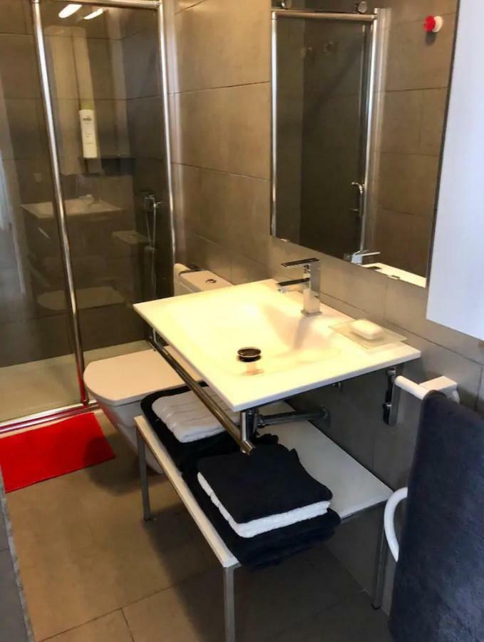 La Casa De Anton Apartman Tineo Kültér fotó